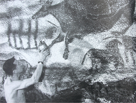 구석기 벽화사진