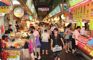 제 6 경 광명재래시장 내부사진